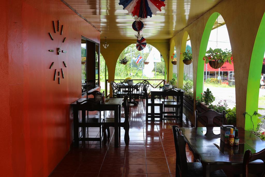 Hotel Las Flores Fortuna La Fortuna Kültér fotó