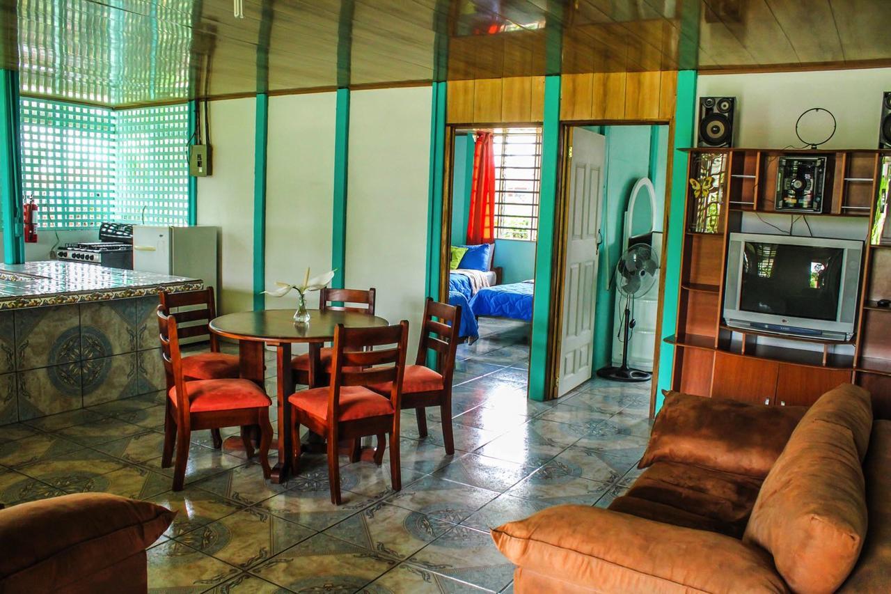 Hotel Las Flores Fortuna La Fortuna Kültér fotó